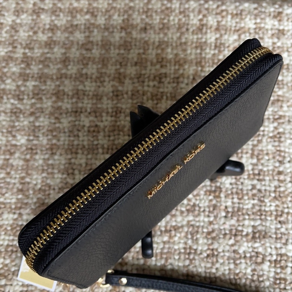 Michael Kors Jet Set Travel LG Flat MF Phone Case - Picture 9 of 16
